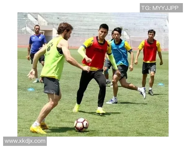 申鑫迎战一方争夺关键三分力拼保级之路的生死战 申鑫迎战一方争夺关键三分力拼保级之路的生死战