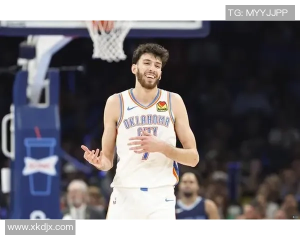 霍姆格伦复出首战表现惊艳7盖帽助力雷霆重建成功